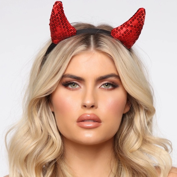 Fashion Nova ✦ Sequin Devil Horns Headband ✦ Rare Red Costume Gothic Accessory - Picture 2 of 9